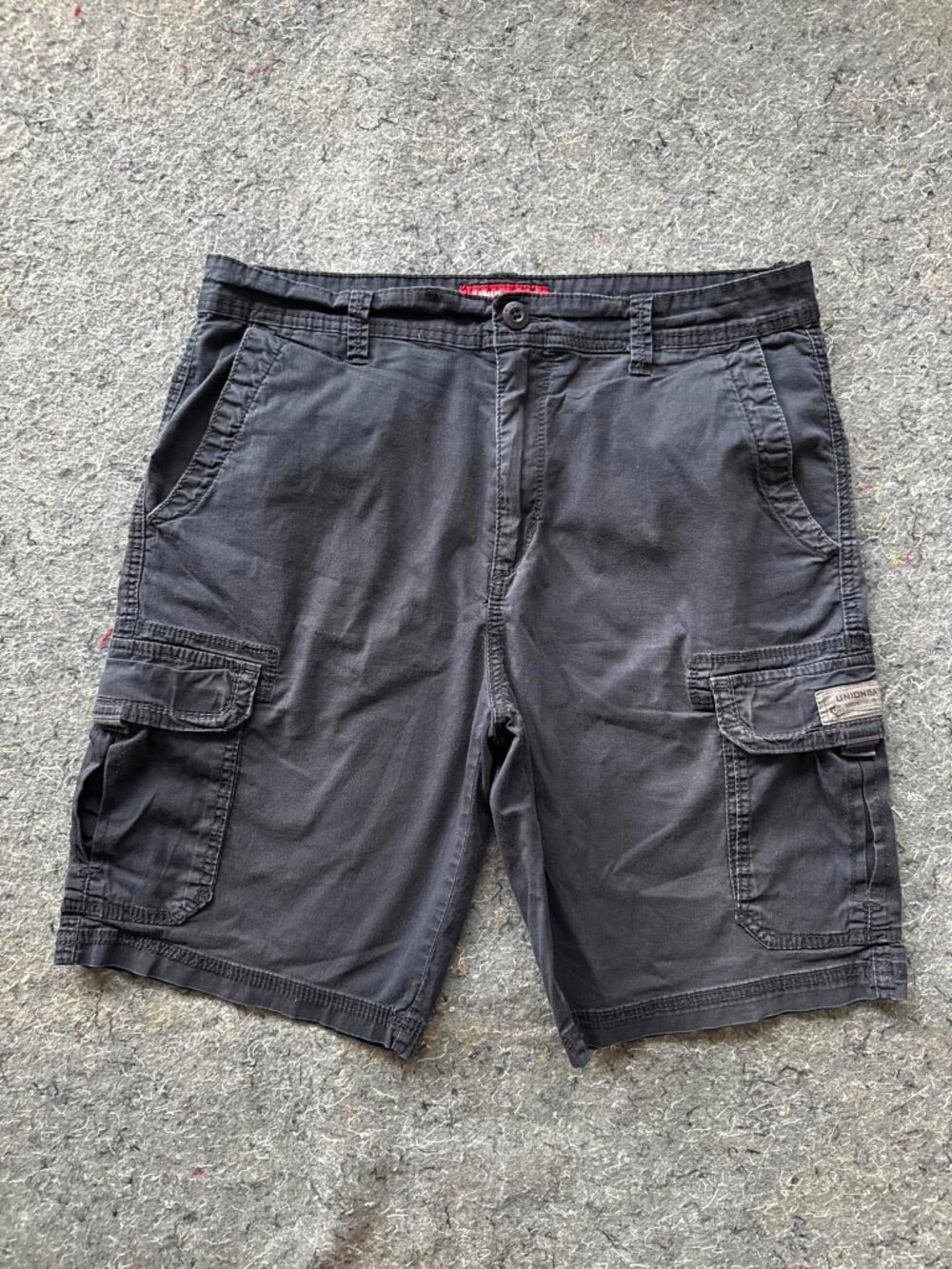 Unionbay Men’s Black Cargo Shorts Size 36 Cotton Utility Shorts